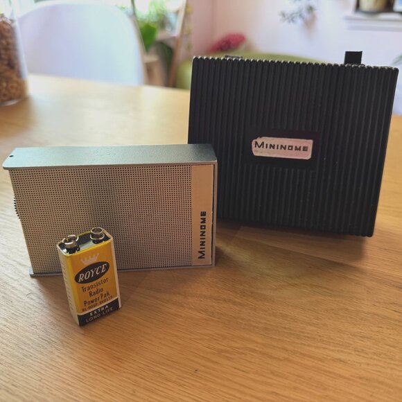 Vintage Mininome Miniature Electronic Metronome with Case, Circa 1967 - Picture 2 of 16